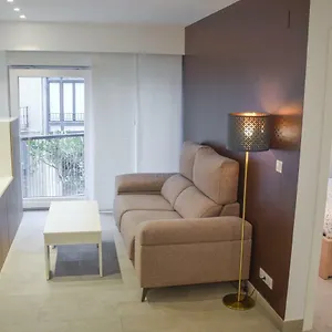 Modern & Spacious Near La Concha Bay Apartment
